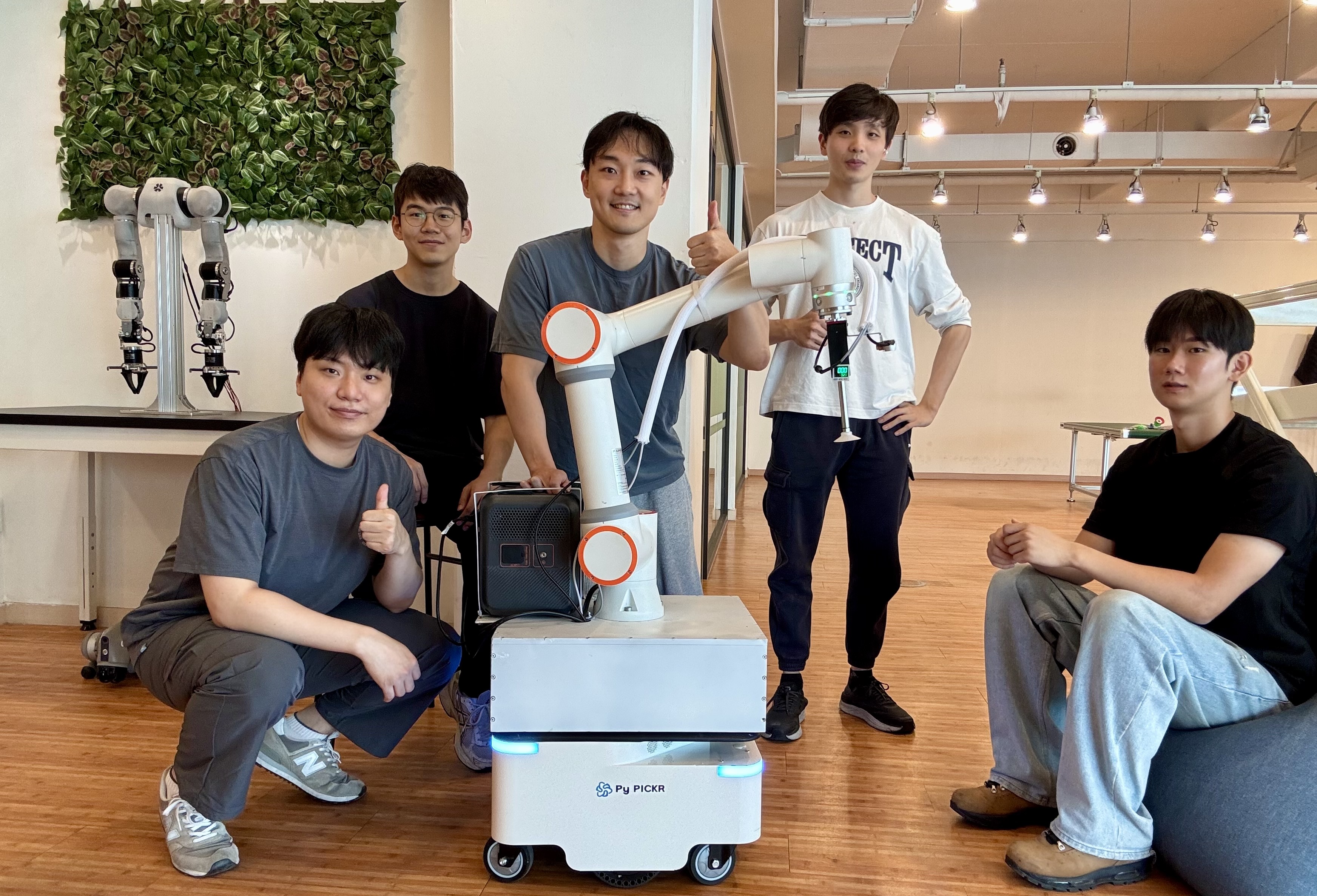 PyBrain AI 임직원 단체사진